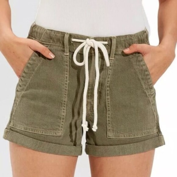 American Eagle Outfitters Pants - AMERICAN‎ EAGLE Women's Tomgirl Olive Green Shorts Size 0